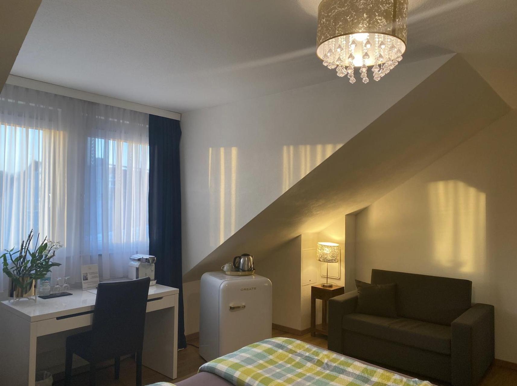 Stadthotel Am Adenauerplatz Marktheidenfeld Exteriör bild
